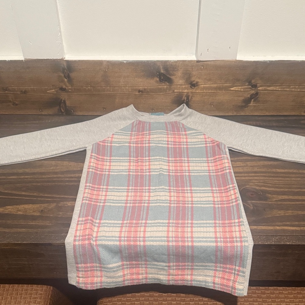 Plaid Long Sleeve Shirt with Gray Sleeves